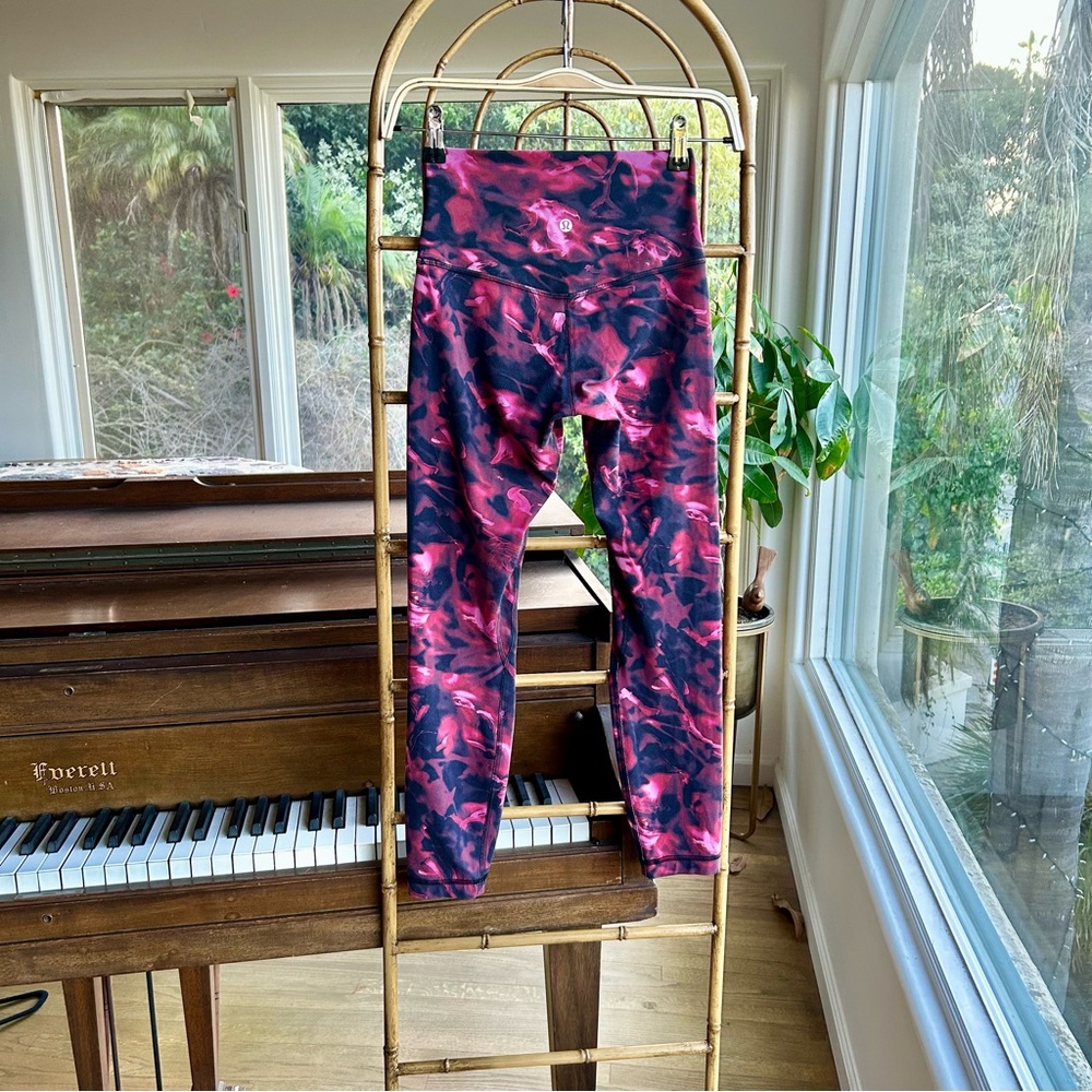 Lululemon Align High Rise Leggings, in Pink Blossom Multi Color, Size 4 / XS